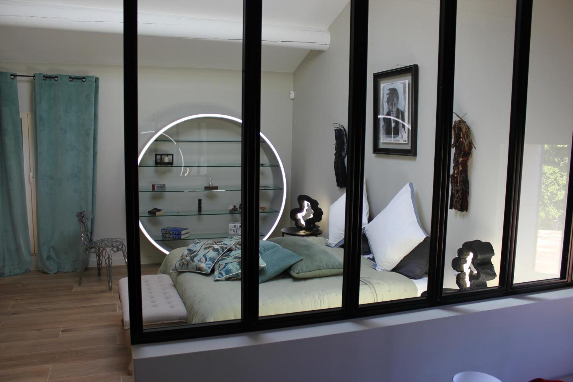 Mas Paloma Couette-café 4*