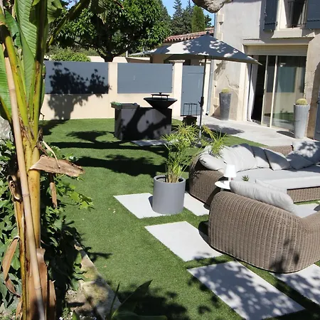 Mas Paloma Bed & Breakfast Rognonas Exterior photo