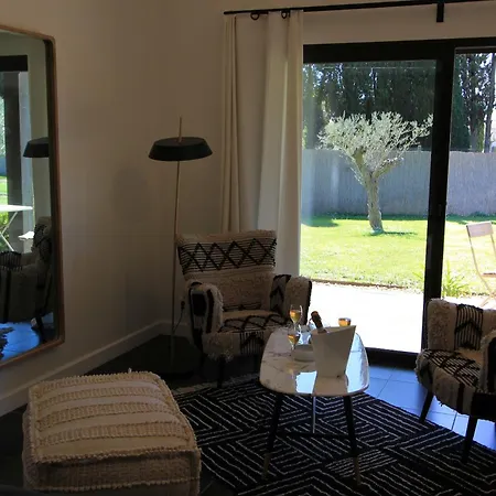 Mas Paloma Bed & Breakfast Rognonas Exterior photo